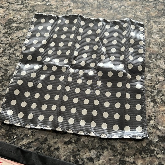 Calvin Klein Bow Tie EUC - Picture 7 of 7